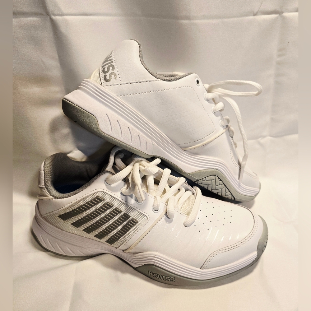 K-Swiss Court Express Women's Sneakers